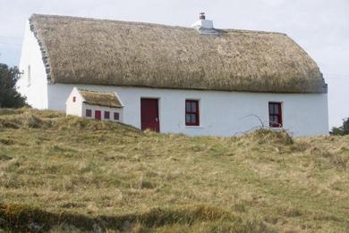 Holiday home Aran Thatch Cottage
