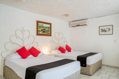 Отель Capital O Farallon Inn, Cancún