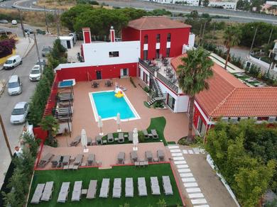 Отель Villa 3 Caparica - Lisbon Gay Beach Resort