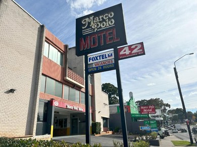 Отель Marco Polo Motor Inn Sydney