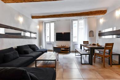 Apartments Modern flat at 2 min from the town hall of Aix-en-Provence - Welkeys