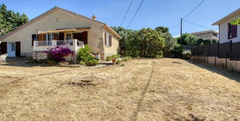 Дом отдыха LARGE house with GARDEN and TERRACE in BANDOL