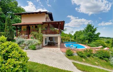 Holiday home Beautiful Home In Petrinja With Sauna, Wifi And Outdoor Swimming Pool