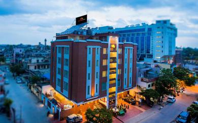 Отель Hotel Kapish Smart-All Pure Veg