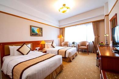 Hoàng Phúc Hotel 2 Travel - Cruise