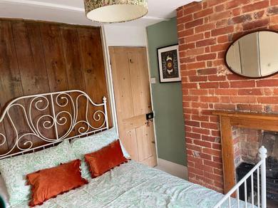 Holiday home Cosy 2 bedroom Victorian cottage, Newport, Isle of Wight