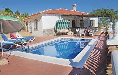 Holiday home Amazing home in Corumbela with 4 Bedrooms, WiFi and Outdoor swimming pool