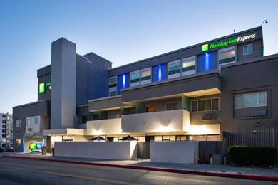 Отель Holiday Inn Express Los Angeles Downtown West, an IHG Hotel