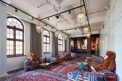 Gorgeous George by Design Hotels ™