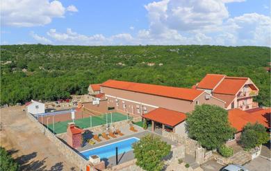 Holiday home Beautiful home in Ugljane with Outdoor swimming pool, WiFi and 5 Bedrooms