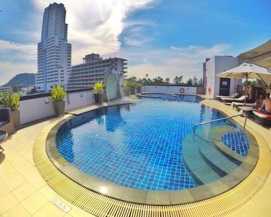 Best 2 bedroom Apartment 2min walk to Patong Beach