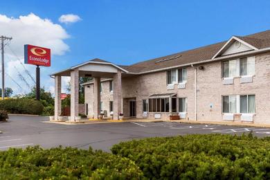 Hotel Econo Lodge Inn & Suites Fairview Heights near I-64 St Louis