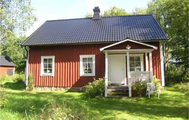Holiday home Three-Bedroom Holiday Home in Annerstad