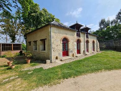 Дом отдыха Gîte de la Mignonerie du Château de Jallanges pour 19 personnes avec 4 ou 7 chambres