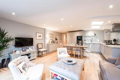 Apartments Pass the Keys Spacious two bedroom apartment in Battersea