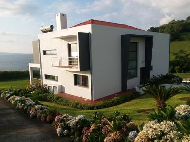 Дом отдыха Azores, Faial , Horta, Vacation Beach Front Home, First & Second Floor for rent separately