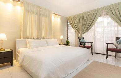 Апартаменты Idaman Stay at Georgetown Penang 4 Bedrooms Super Space