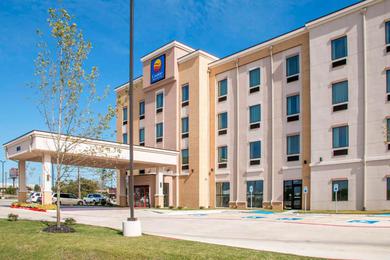 Отель Comfort Inn & Suites San Marcos