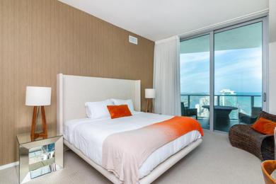  Hyde Beach Luxury Condo-Resort apts