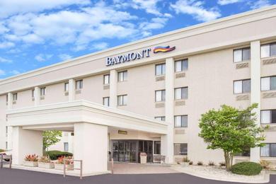 Hotel Baymont by Wyndham Janesville