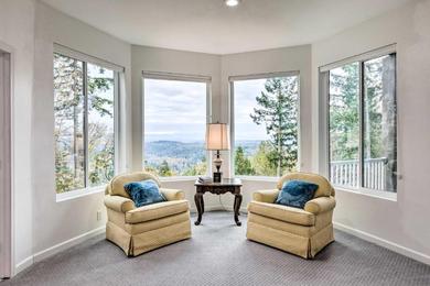 Holiday home Peaceful Issaquah Hideaway with Sweeping Views