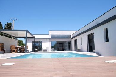 Hotel LS6-408 ERNO Villa contemporaine avec piscine privée 8 couchages à Chateauneuf de Gadagne - Proche d’Avignon