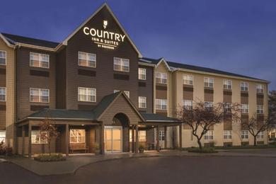 Отель Country Inn & Suites by Radisson, Dakota Dunes, SD