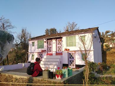 Guest house Dwarahat Village Homestay- Pahadi Ghar