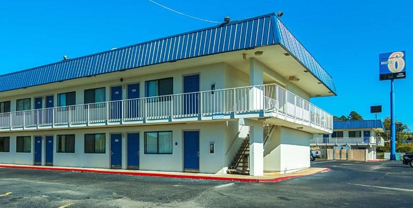 Отель Motel 6-Russellville, AR