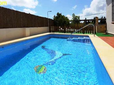 Chalet Chalet con piscina privada solo para familias y parejas