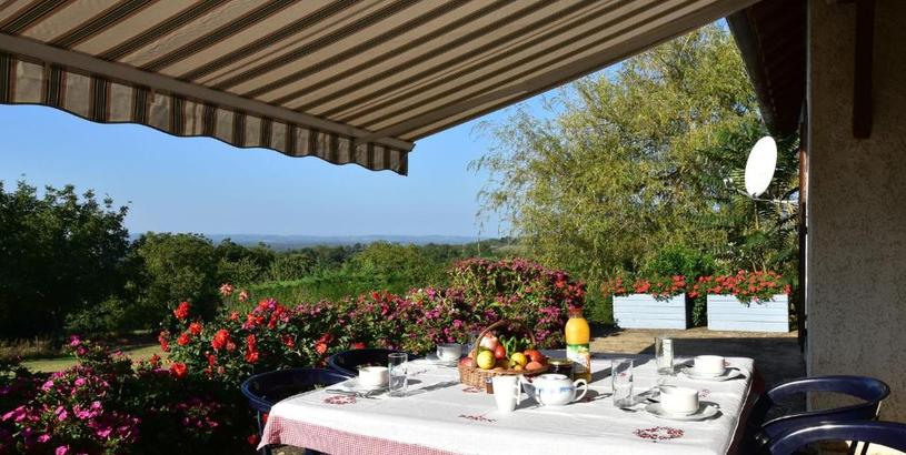 Вилла Comfortable villa near Alvignac with private swimming pool and stunning view