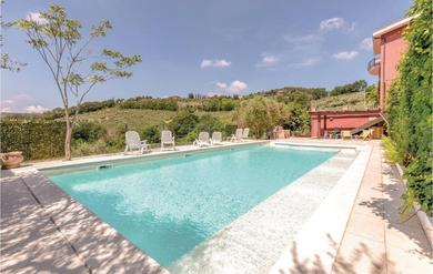 Апартаменты Awesome Apartment In Perugia -pg- With 3 Bedrooms, Internet And Outdoor Swimming Pool
