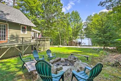 Holiday home Casco Cabin on Thompson Lake with Fire Pit and Deck