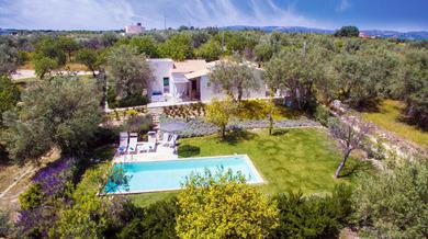 Villa Casa Modica Villa Sleeps 7 Pool Air Con T689814