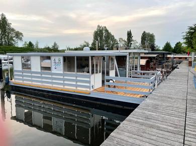 Ботель Hausboot-Urlaub24