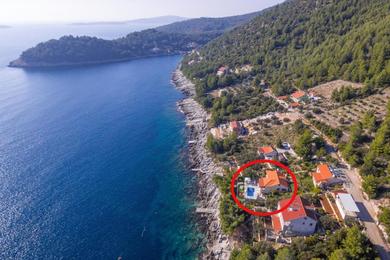 Seaside family friendly house with a swimming pool Karbuni, Korcula - 14776