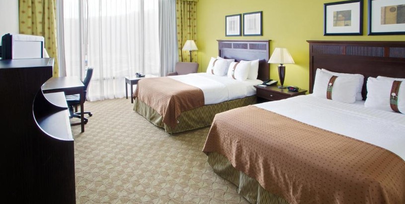 Отель Holiday Inn Roanoke - Tanglewood Route 419 & I 581, an IHG Hotel