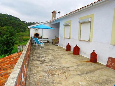 Дом отдыха One bedroom house with furnished terrace and wifi at Vale de Colmeias