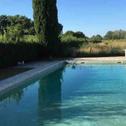 Апартаменты Family Apartment in a castle with pool in Petite Camargue