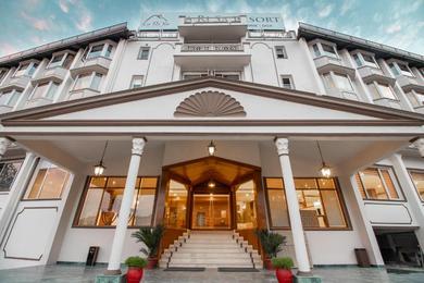 Отель Larisa Shimla