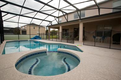 Disney Dreams come true - affordable 7-bdrm house with private pool!