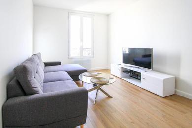 Apartments Bright and comfortable apt with wifi in Clichy