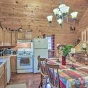 Holiday home Resort Cabin with Fire Pit Golf, Hike and Play!