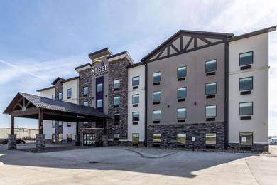 Отель Sleep Inn & Suites Mt. Hope near Auction & Event Center