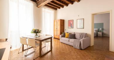 Apartments ALTIDO Beautiful 1 Bed Apt at the Como's Heart, by the Duomo