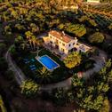 Villa Son Jordi nou, beautiful villa near Alaro big swimming pool, BBQ mountain views 12people
