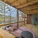 Дом отдыха Renovated Lakefront Escape with Private Dock and Deck!