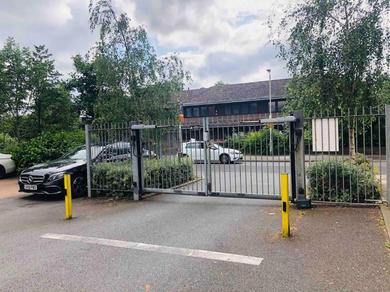 Heathrow Connect & Direct link London&M25/M4-2Bed