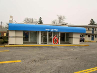 Hotel Motel 6-North Olmsted, OH - Cleveland