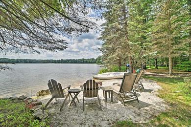Holiday home Luxe Poconos Pines Home with Beach and Amenities!